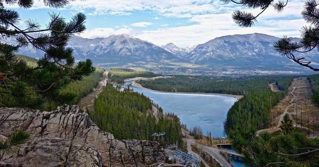 Ready To Move To Canada? Here Are The Few Things You Need To Consider