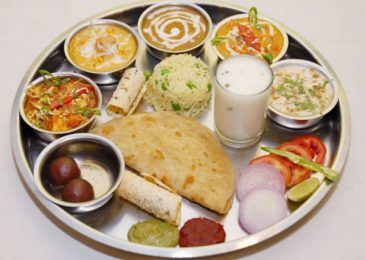 Treat Your Tastebuds With Sumptuous Dishes Of Gujarat On Your Next Vacation With Kids