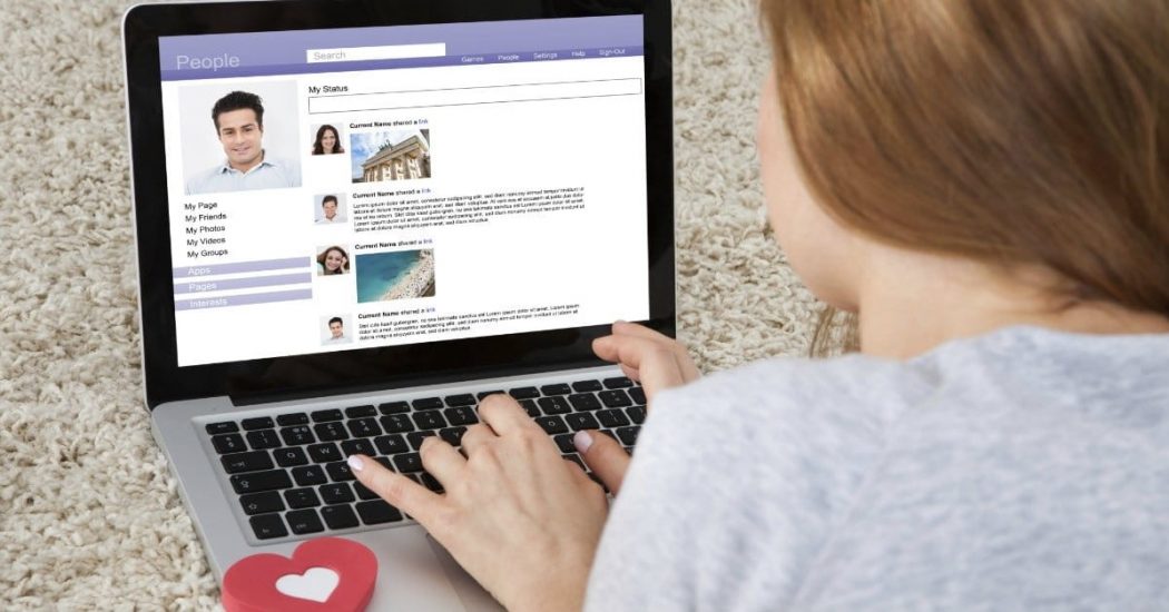 How To Talk To Strangers Online